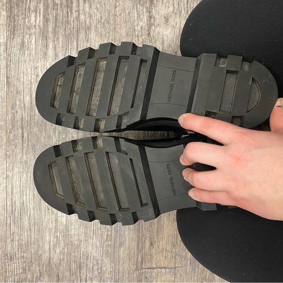 Michael Kors boots - Picture 5 of 8